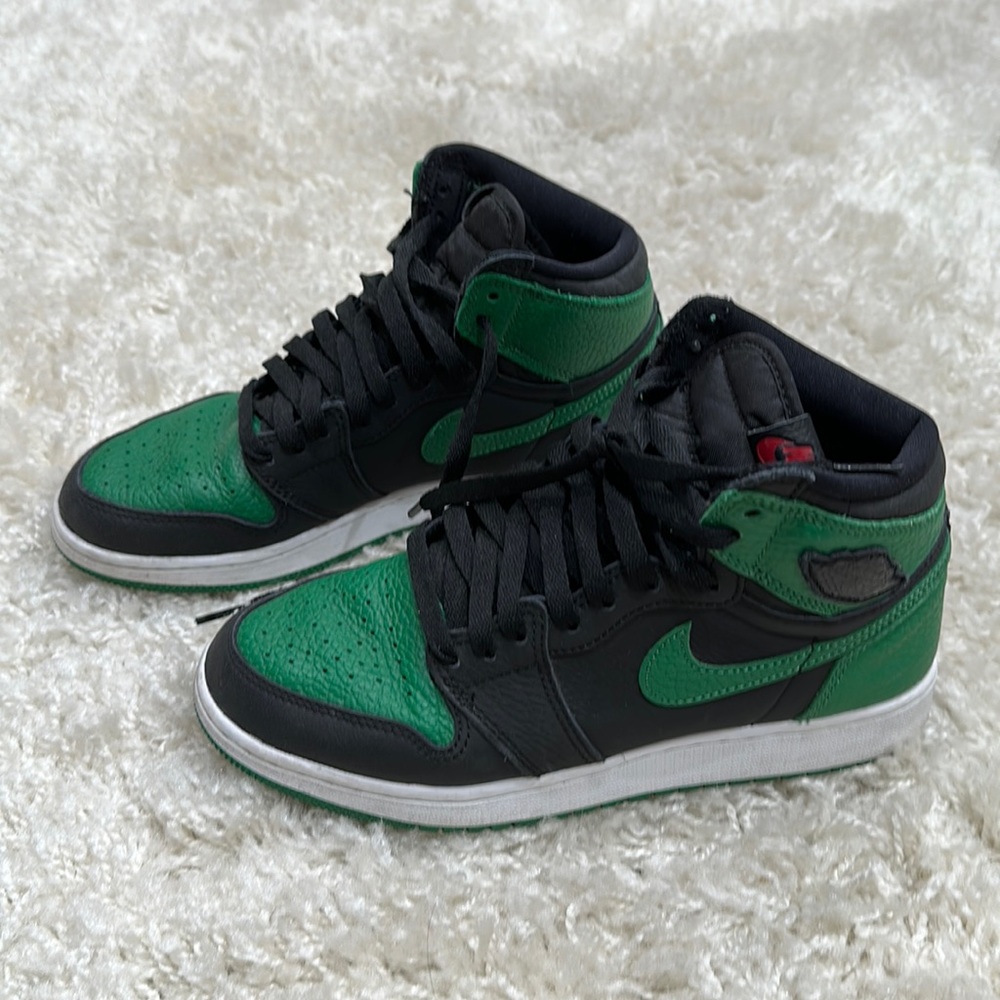 Air Jordan 1 PINE GREEN BLACK